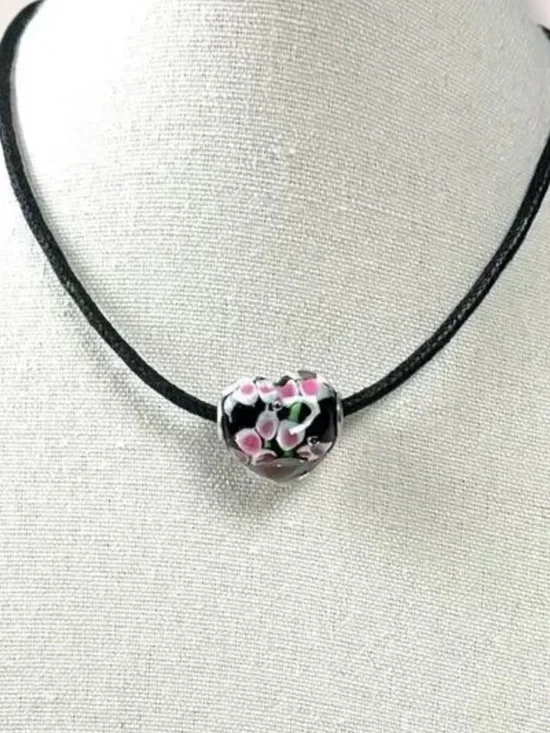 Free People Sinatra Choker in Black Floral Bohemian Glass Pendant Necklace - Picture 5 of 5